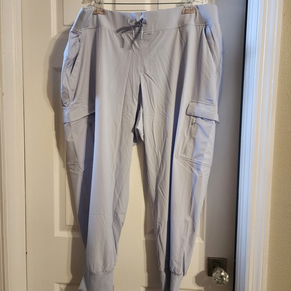 NWT Plus All In Motion Women's Dry Fit Lavender Training Jogger Pants. 2x & 4x - Picture 3 of 7